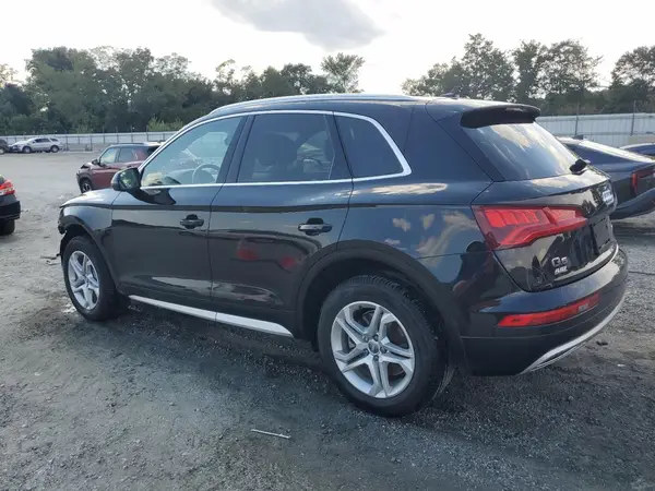 WA1BNAFY8J2215168 2018 AUDI Q5 - Image 2