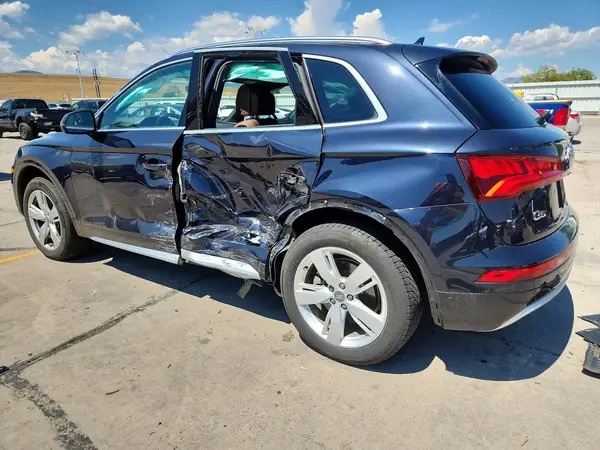 WA1BNAFY8J2216286 2018 AUDI Q5 - Image 2