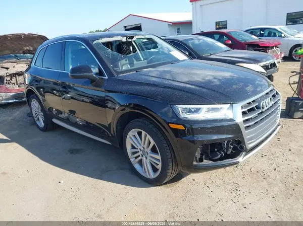 WA1BNAFY8J2217406 2018 AUDI Q5 - Image 1