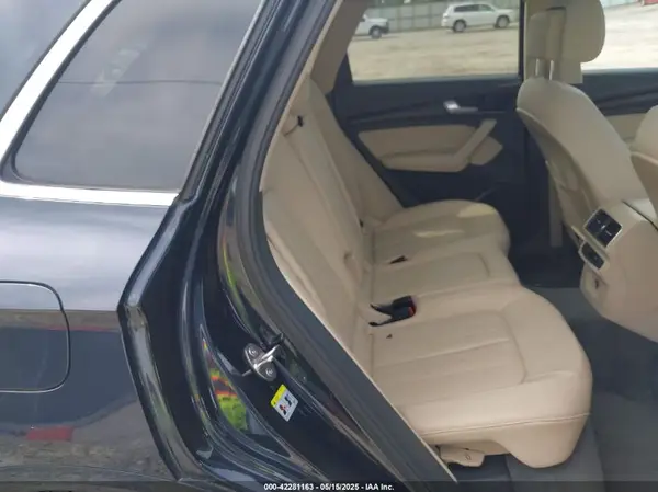 WA1BNAFY8J2218779 2018 AUDI Q5 - Image 8