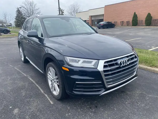 WA1BNAFY8J2224078 2018 AUDI Q5 - Image 1