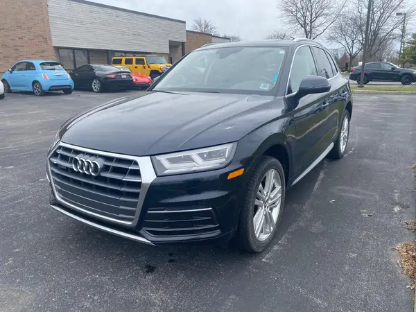 WA1BNAFY8J2224078 2018 AUDI Q5 - Image 2