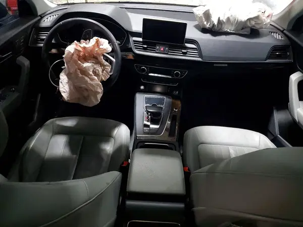 WA1BNAFY8J2225764 2018 AUDI Q5 - Image 8