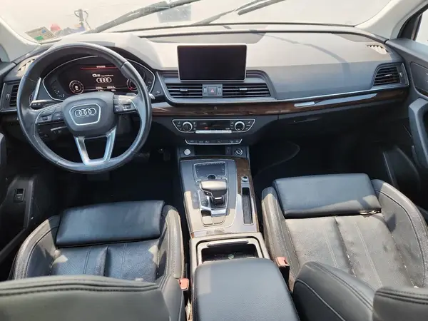 WA1BNAFY8J2227417 2018 AUDI Q5 - Image 8