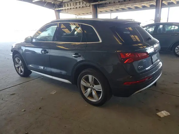 WA1BNAFY8J2235632 2018 AUDI Q5 - Image 2