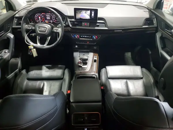 WA1BNAFY8J2239065 2018 AUDI Q5 - Image 8