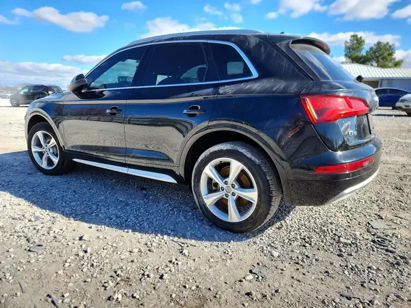 WA1BNAFY8J2247697 2018 AUDI Q5 - Image 2