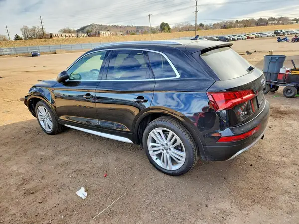 WA1BNAFY8J2247733 2018 AUDI Q5 - Image 2