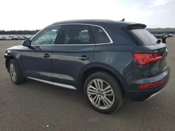 WA1BNAFY8J2247988 2018 AUDI Q5 - Image 2