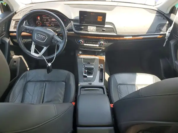 WA1BNAFY8K2026389 2019 AUDI Q5 - Image 8