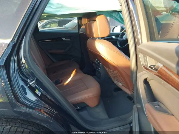 WA1BNAFY8K2036369 2019 AUDI Q5 - Image 8
