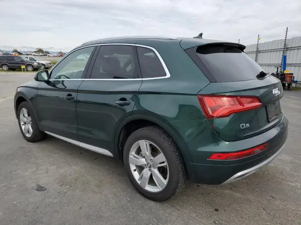 WA1BNAFY8K2041961 2019 AUDI Q5 - Image 2