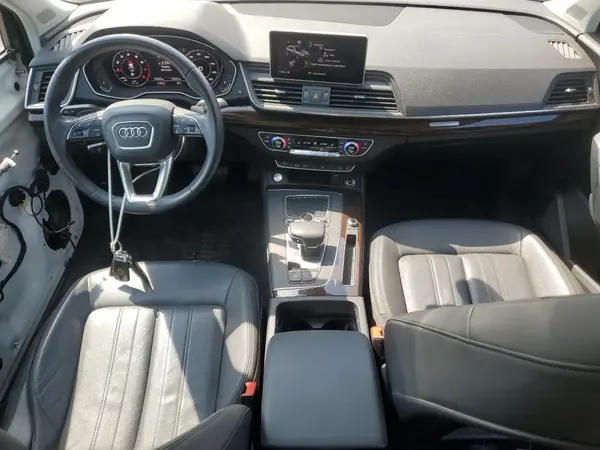 WA1BNAFY8K2042155 2019 AUDI Q5 - Image 8
