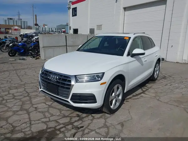 WA1BNAFY8K2050918 2019 AUDI Q5 - Image 2
