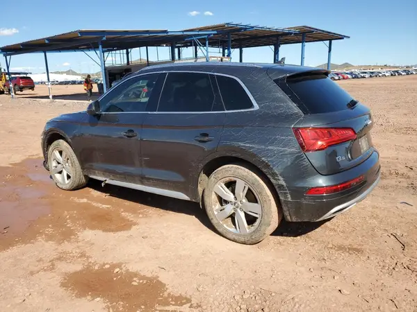 WA1BNAFY8K2051437 2019 AUDI Q5 - Image 2