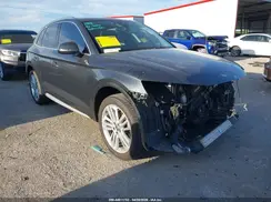 WA1BNAFY8K2062888 2019 AUDI Q5