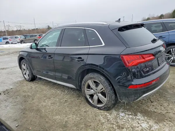 WA1BNAFY8K2067704 2019 AUDI Q5 - Image 2