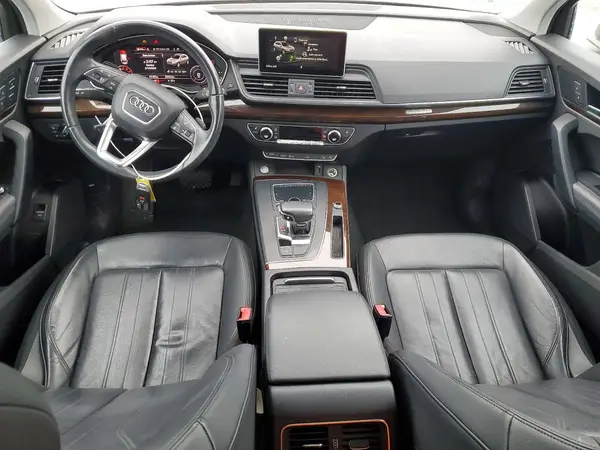 WA1BNAFY8K2067704 2019 AUDI Q5 - Image 8