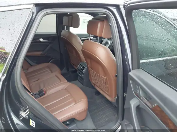 WA1BNAFY8K2069615 2019 AUDI Q5 - Image 8