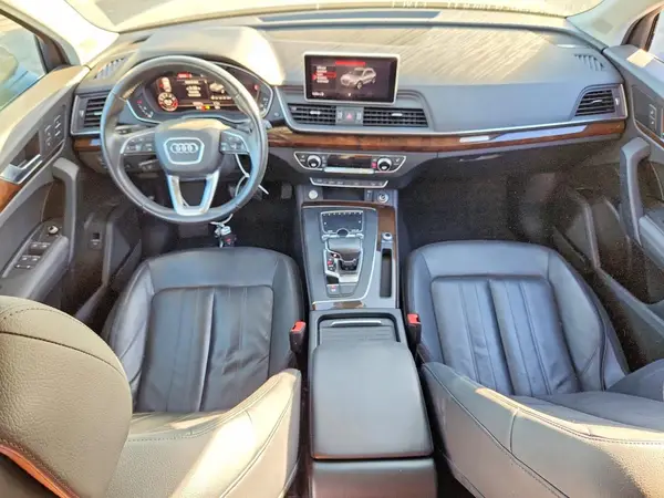 WA1BNAFY8K2074135 2019 AUDI Q5 - Image 8