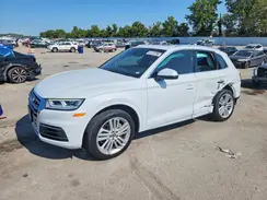 WA1BNAFY8K2081246 2019 AUDI Q5