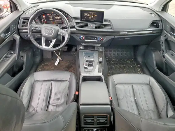 WA1BNAFY8K2090836 2019 AUDI Q5 - Image 8