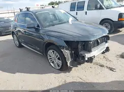 WA1BNAFY8K2096443 2019 AUDI Q5