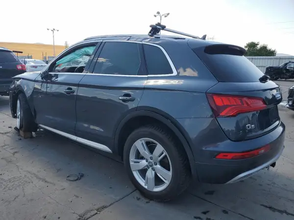 WA1BNAFY8K2096958 2019 AUDI Q5 - Image 2