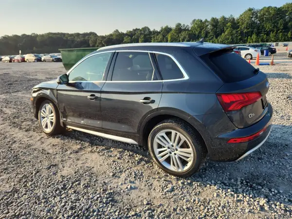 WA1BNAFY8K2117162 2019 AUDI Q5 - Image 2