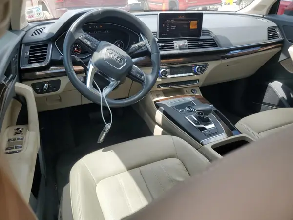 WA1BNAFY8K2119333 2019 AUDI Q5 - Image 8