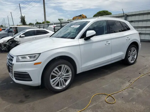 WA1BNAFY8K2120000 2019 AUDI Q5 - Image 1