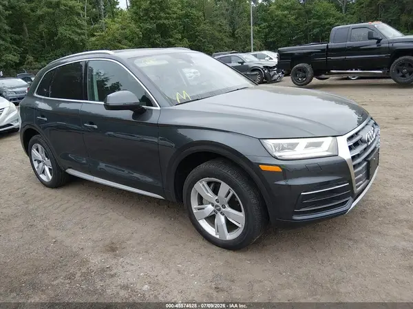 WA1BNAFY8K2122877 2019 AUDI Q5 - Image 1