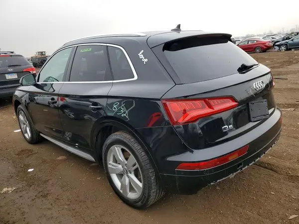 WA1BNAFY8K2135418 2019 AUDI Q5 - Image 2
