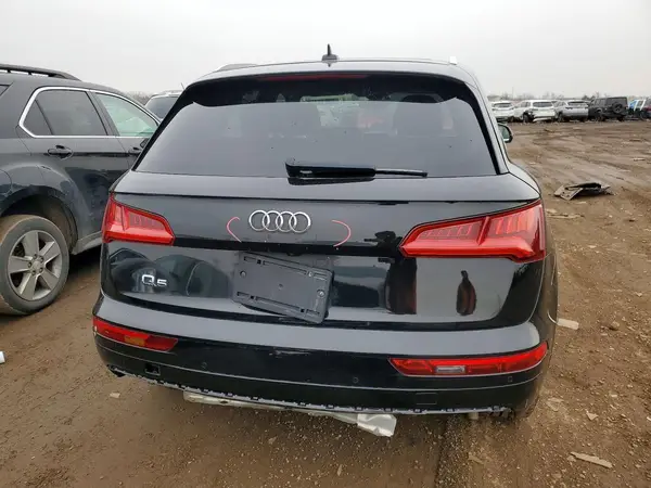 WA1BNAFY8K2135418 2019 AUDI Q5 - Image 8