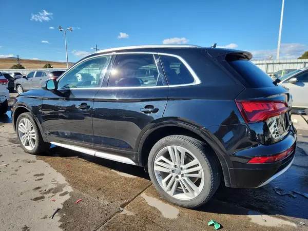 WA1BNAFY8L2018312 2020 AUDI Q5 - Image 2