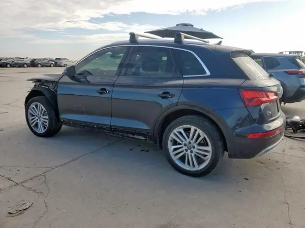 WA1BNAFY8L2018701 2020 AUDI Q5 - Image 2
