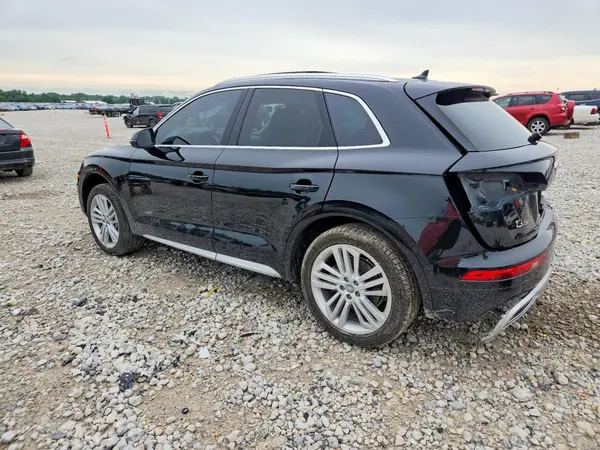 WA1BNAFY8L2020318 2020 AUDI Q5 - Image 2