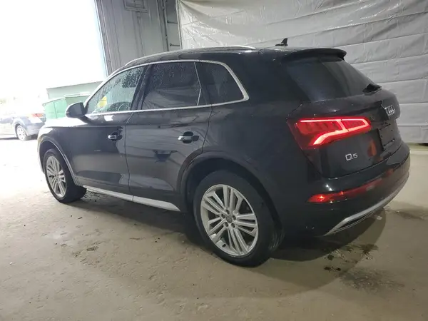 WA1BNAFY8L2039726 2020 AUDI Q5 - Image 2