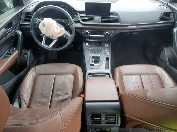 WA1BNAFY8L2040052 2020 AUDI Q5 - Image 8