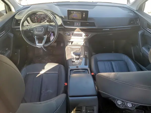 WA1BNAFY8L2048121 2020 AUDI Q5 - Image 8
