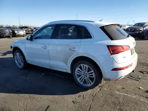 WA1BNAFY8L2053769 2020 AUDI Q5 - Image 2