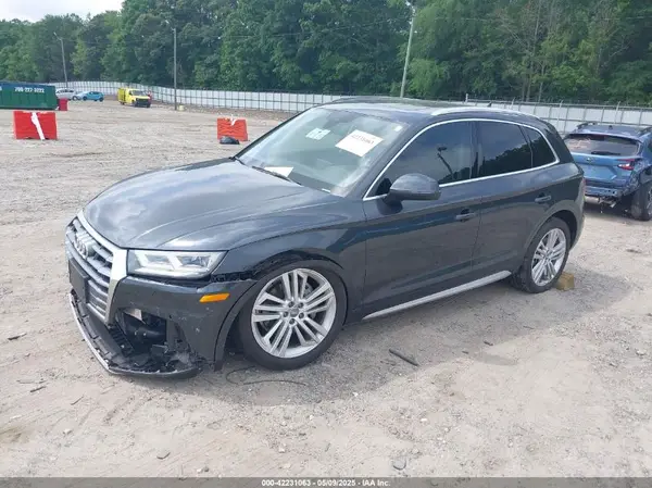 WA1BNAFY8L2072659 2020 AUDI Q5 - Image 2