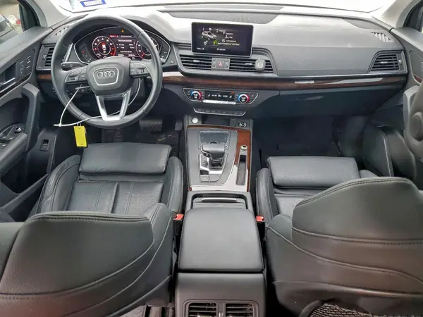 WA1BNAFY8L2093611 2020 AUDI Q5 - Image 8
