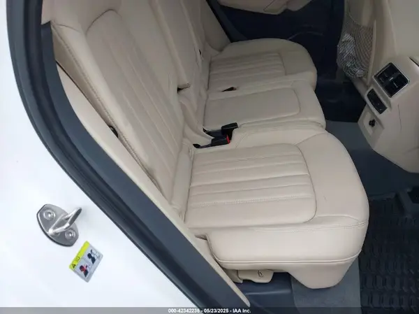 WA1BNAFY9J2007297 2018 AUDI Q5 - Image 8