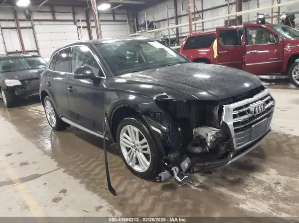 WA1BNAFY9J2010653 2018 AUDI Q5 - Image 1