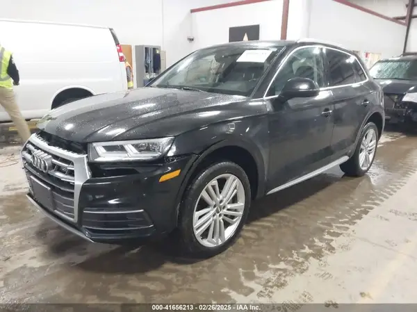 WA1BNAFY9J2010653 2018 AUDI Q5 - Image 2