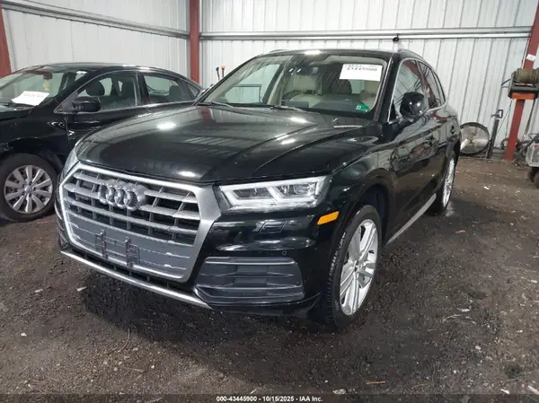 WA1BNAFY9J2011480 2018 AUDI Q5 - Image 2