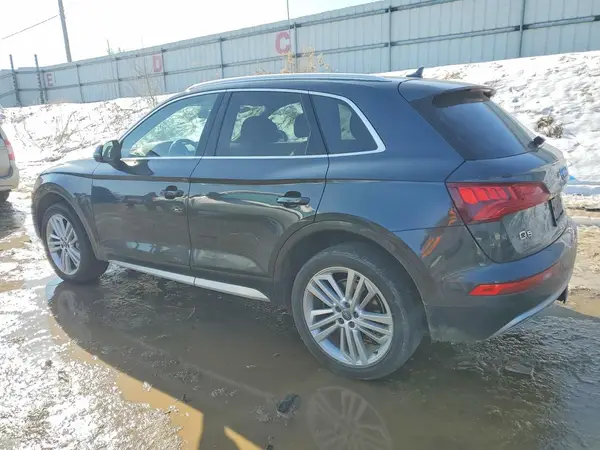 WA1BNAFY9J2011642 2018 AUDI Q5 - Image 2
