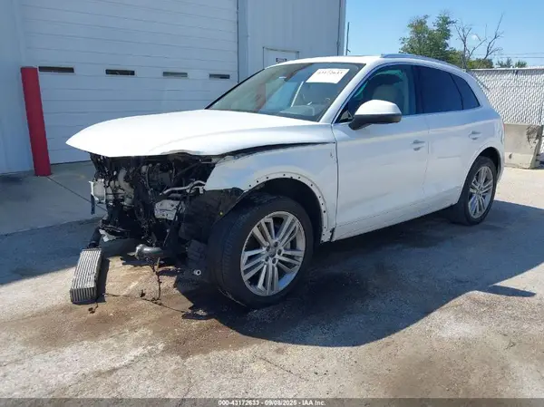 WA1BNAFY9J2012080 2018 AUDI Q5 - Image 2