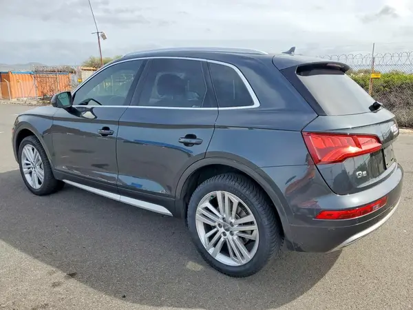 WA1BNAFY9J2021779 2018 AUDI Q5 - Image 2